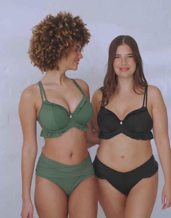 Produktvorstellung der Bademode-Kollektion "Valencia" in den Farben black und olive.