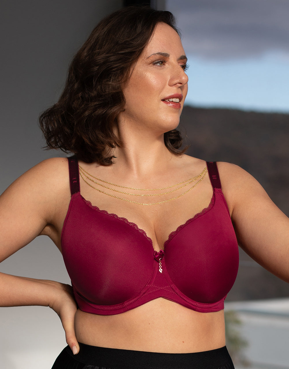 BH "Pure Conscious Strappy" bordeaux