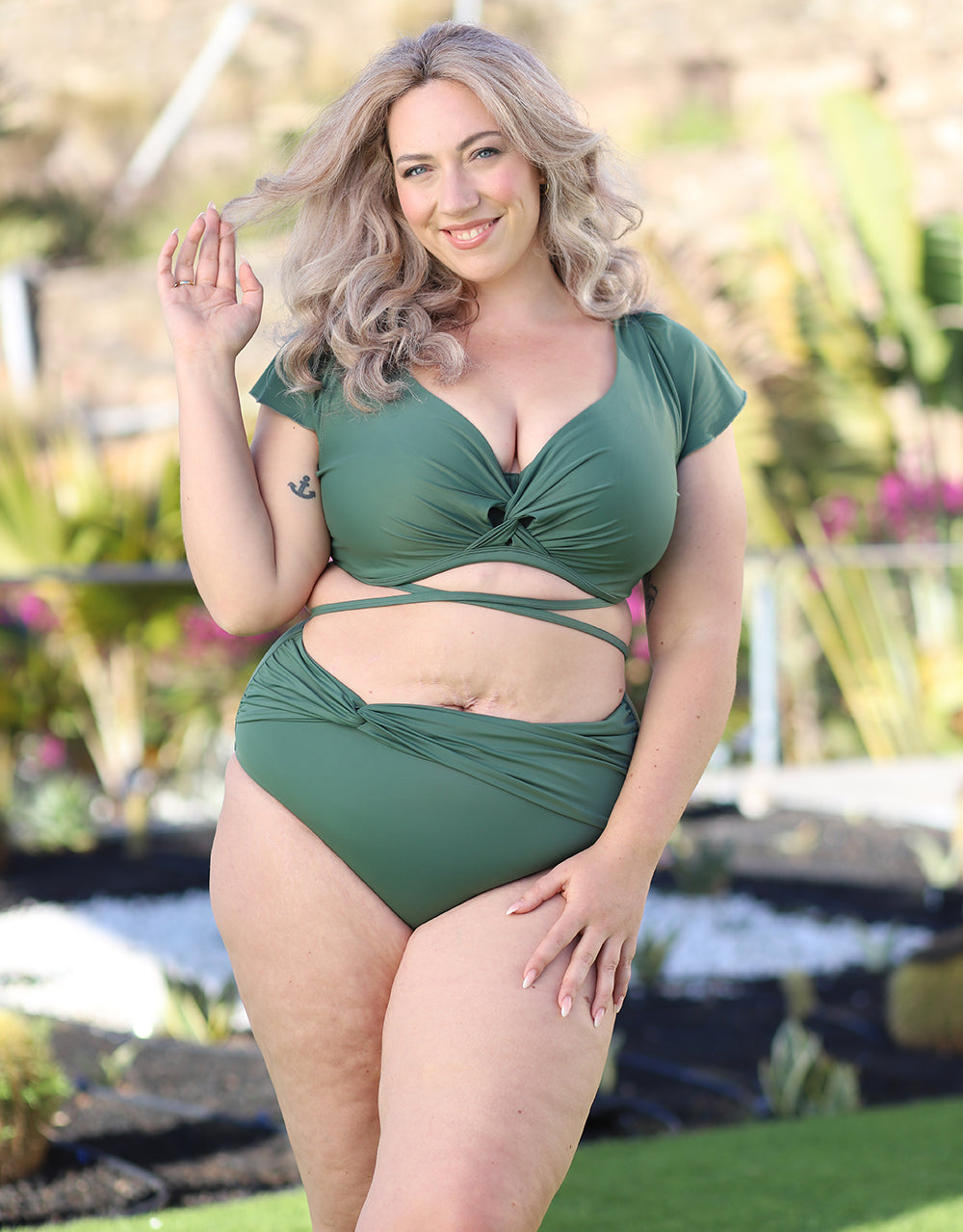 Bikini-High-Panty "Mambo" olive