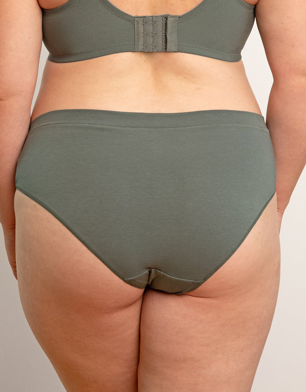 Panty "Cotton Basic" olive