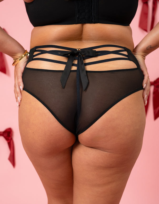 High Brazilian Chérie Black