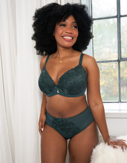 High-Panty "Vienna" forest