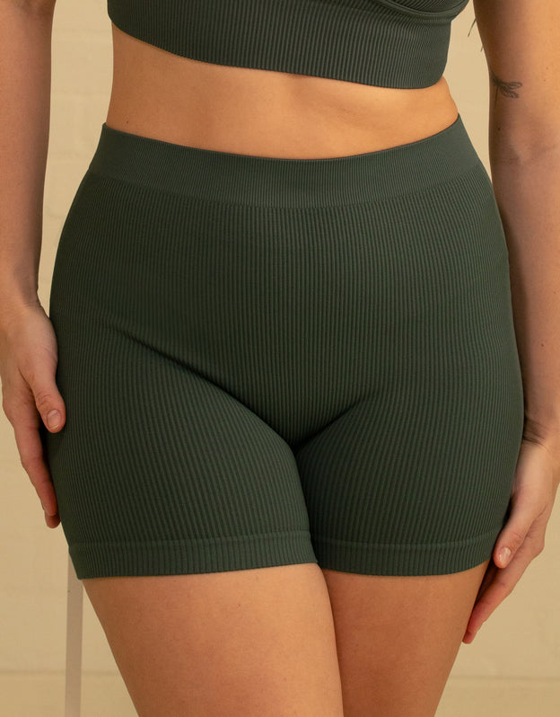 High-Waist Shorts Set 2x Freeda Black/Olive